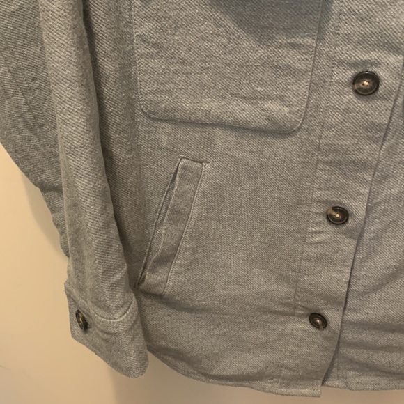 Everlane Oversized Shirt jacket in heathered cool grey - Picture 4 of 12